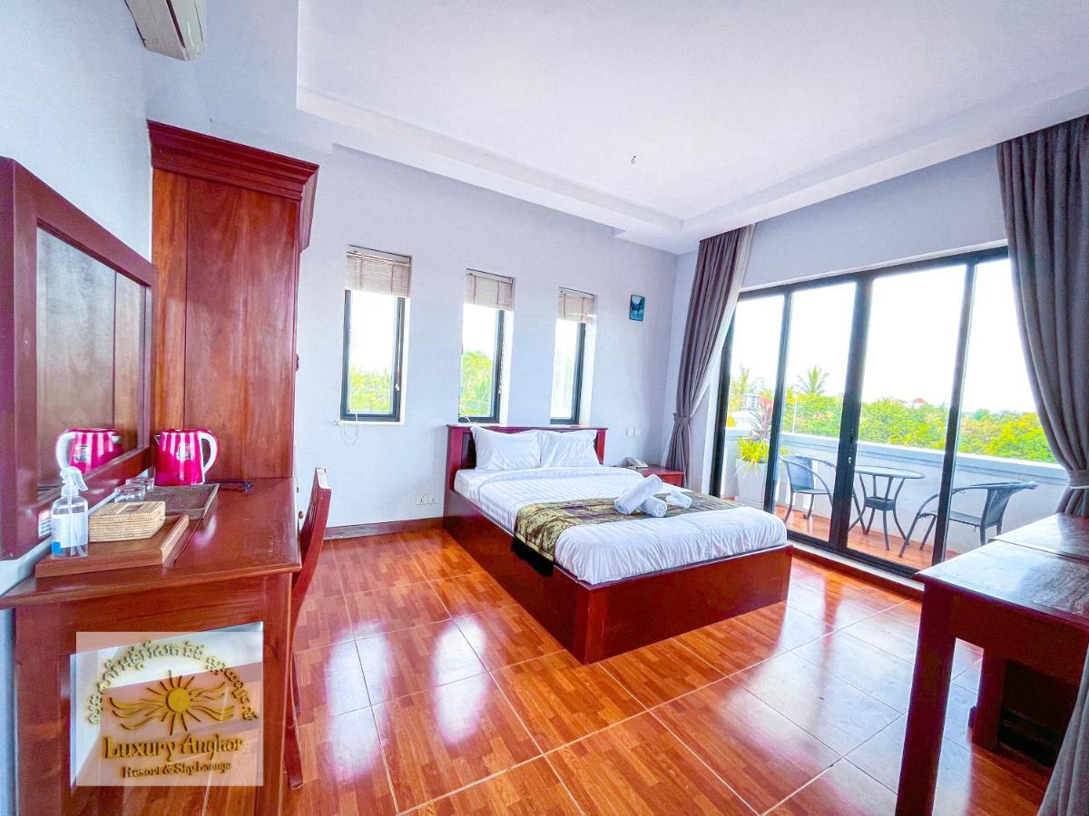 Luxury Angkor Resort & Sky Lounge Siem Reap Exterior foto
